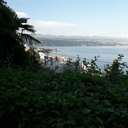 Apartment Ana *